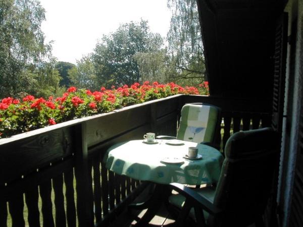 Apartamento Haus Am Wald - Urlaub Am Nationalpark Langweiler  Exterior foto
